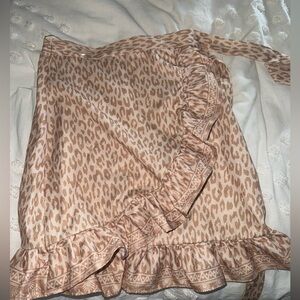 Kendall & Kylie skirt Size Small